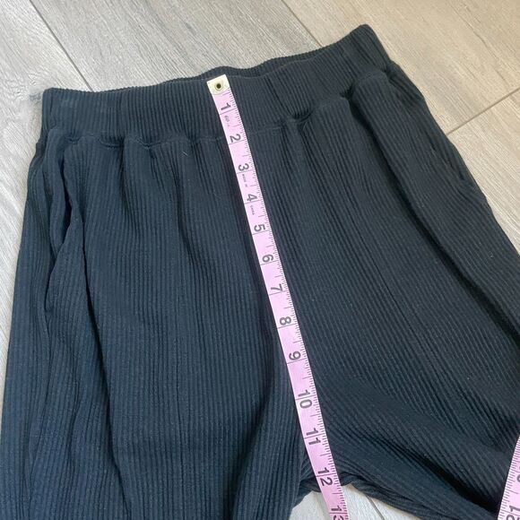 Niko And... black ribbed pants pull on elastic waist split hem size M - Picture 8 of 10